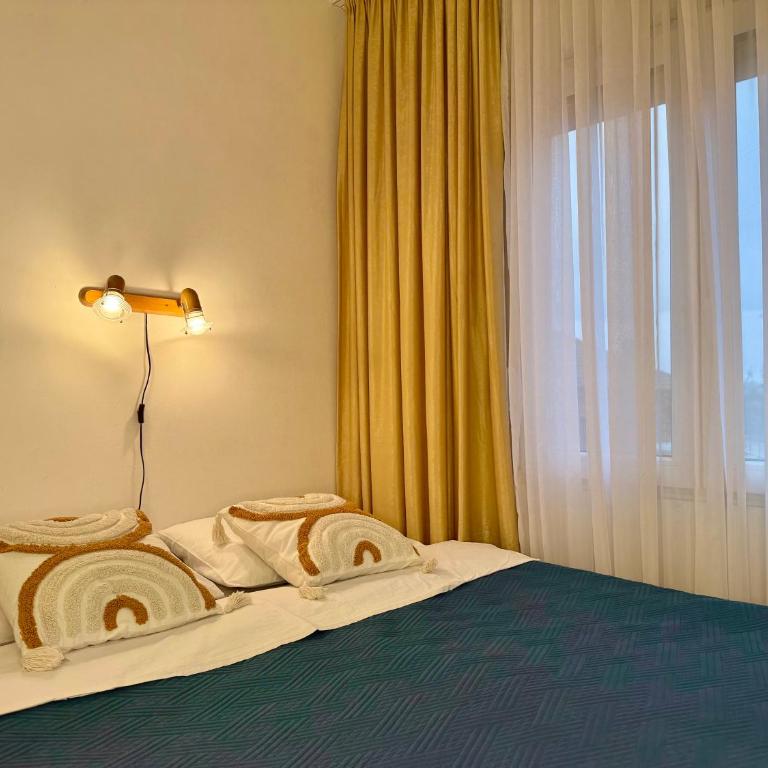 Cozy Apartment - Near Old Town & Main Promenade - One-Bedroom Apartment - 12