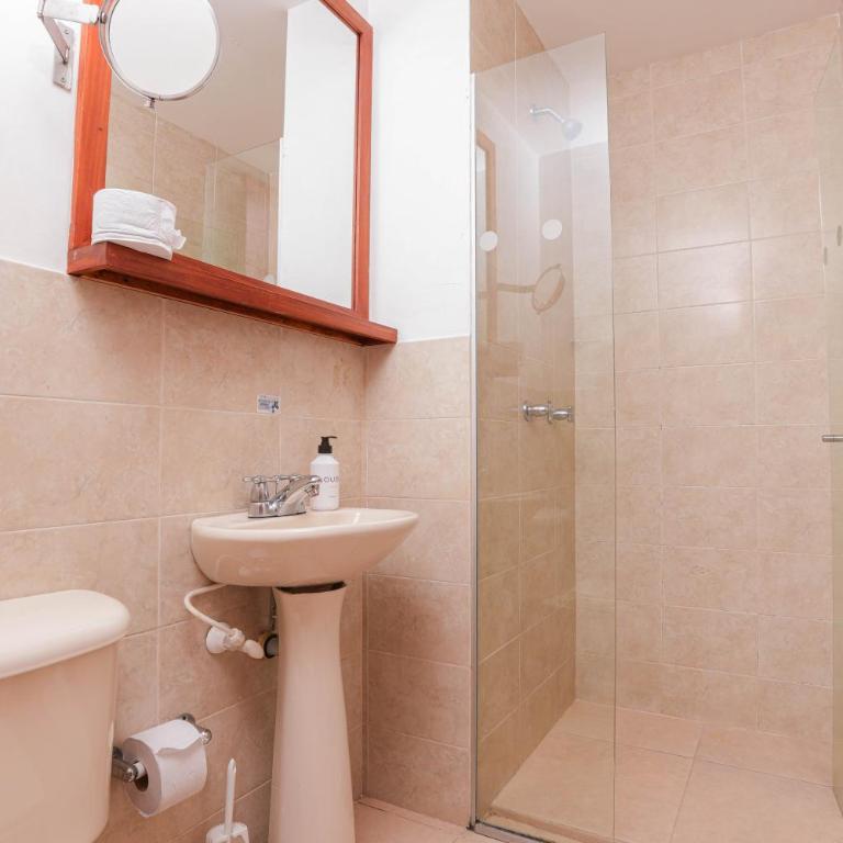 Apartamentos Cyan by HOUSY - Two-Bedroom Family Apartment - 6