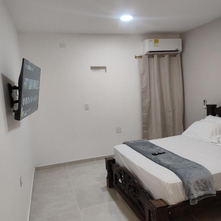 Suite moderna con parqueadero y cocina equipada - Apartamento de 1 dormitorio - 5