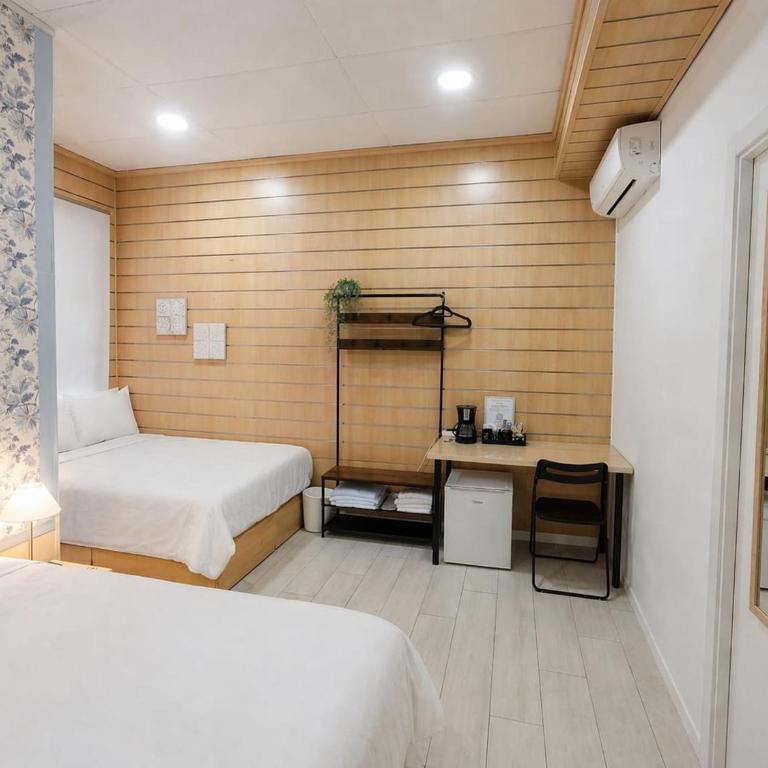 Alexa Host Centro - Habitación Doble Deluxe - 1 o 2 camas - 5