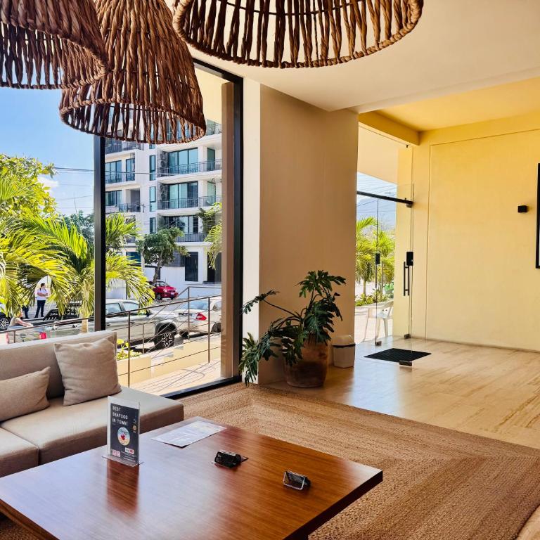 New Designer 2BR w Rooftop Pool, Gym, Stunning Views, 7 min Malecon & Beach - Two-Bedroom Superior Apartment - 17