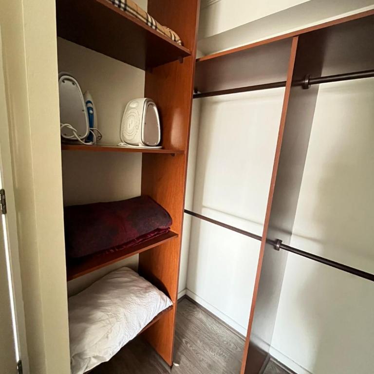 Espacioso y Moderno con vistas a la Ciudad más Parking - Two-Bedroom Apartment - 20
