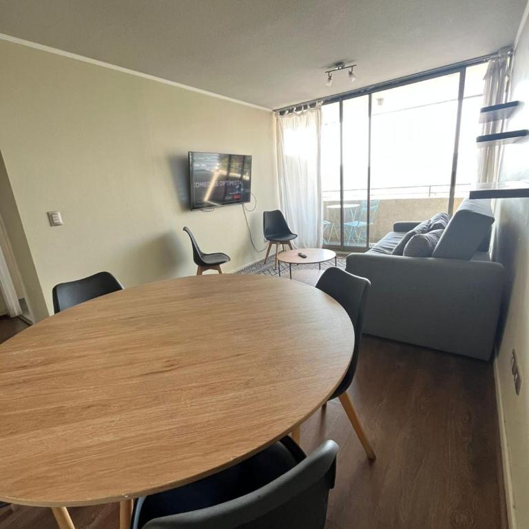 Espacioso y Moderno con vistas a la Ciudad más Parking - Two-Bedroom Apartment - 8