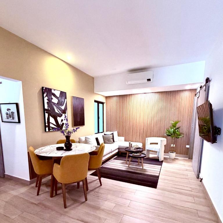 Amplio y moderno, Ubicación privilegiada - Two-Bedroom Apartment - 11
