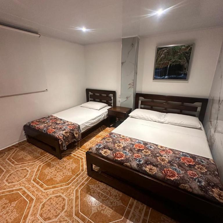 Hotel Confortel - Habitación Triple - 4