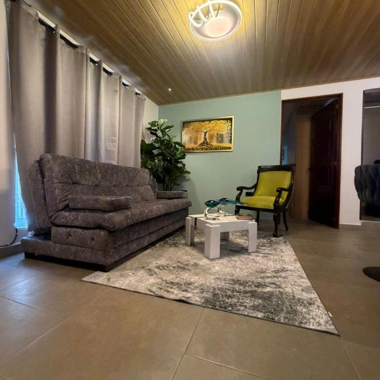 Cómodo apartamento - Apartamento de 2 dormitorios - 4