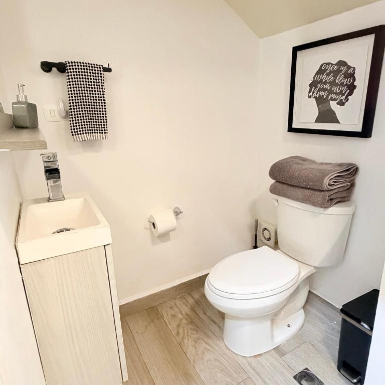 Amplio y moderno, Ubicación privilegiada - Two-Bedroom Apartment - 7
