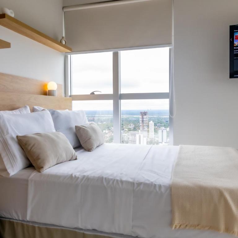 Luxury en el Piso 41 el Edificio más alto del País - Apartamento de 1 dormitorio - 35