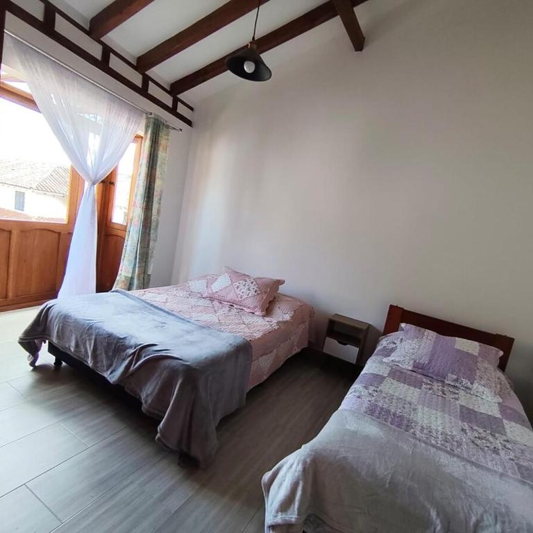 Casa Villa Rosita - Three-Bedroom Apartment - 8