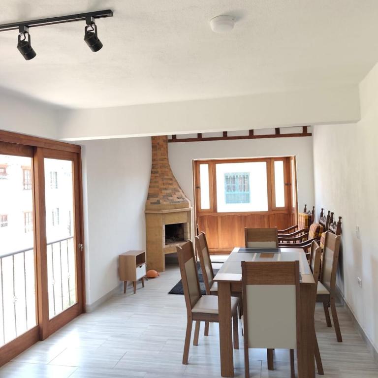 Casa Villa Rosita - Three-Bedroom Apartment - 9