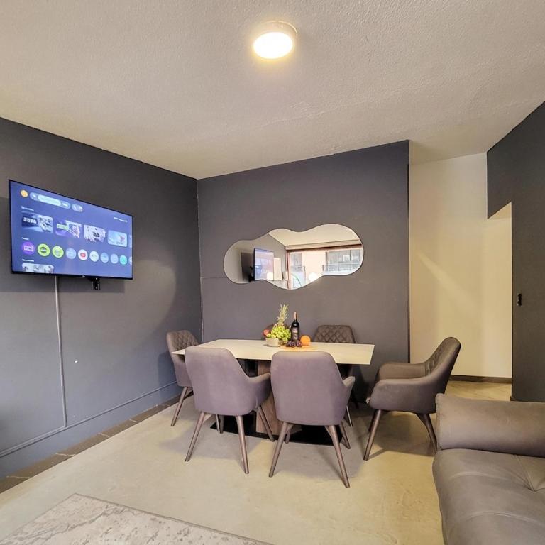 Villa Bamboo Oasis - NUJU Rentals Bogota - Apartamento de 4 dormitorios con balcón - 15