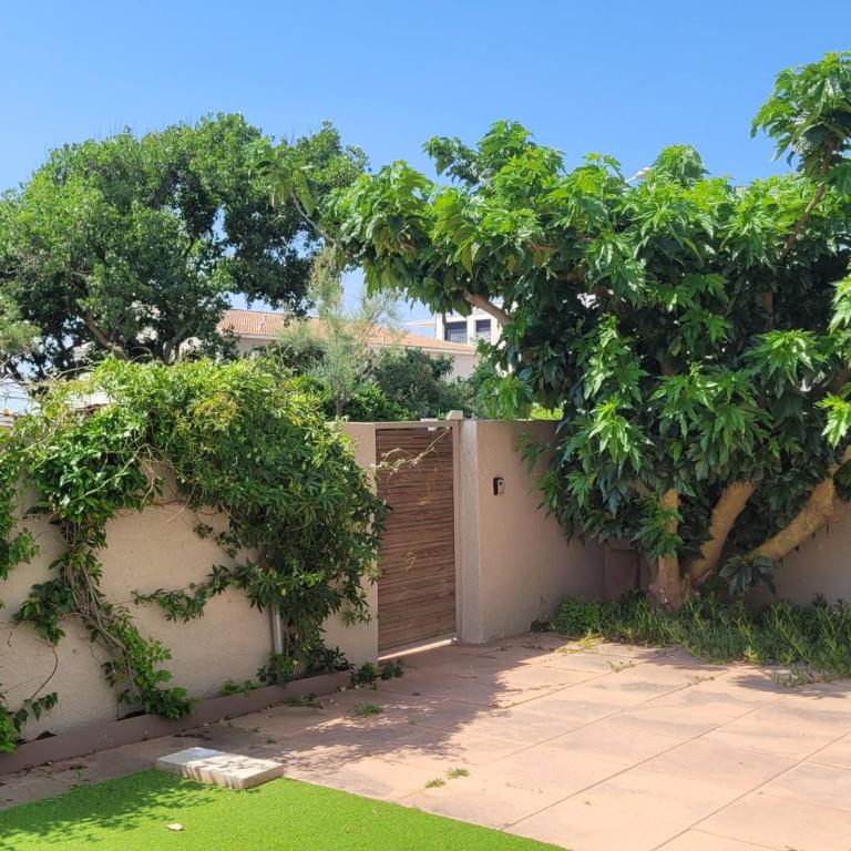 Appartement lumineux, parking, 9 pers. - Three-Bedroom Apartment - 18