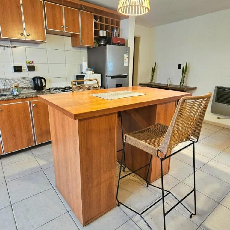 Mona Suites - One-Bedroom Apartment - 2