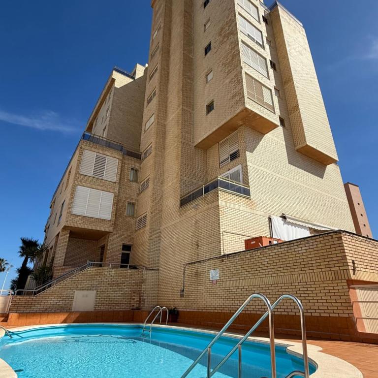 Ático en primera línea de playa - Apartamento con 3 dormitorios - Frente al océano - 23
