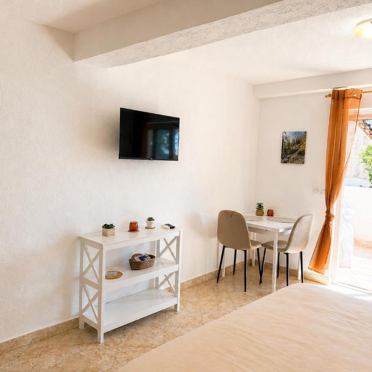 Relaxia Residences - Sea View Apartments Sutomore - Apartman - Prizemlje - 3
