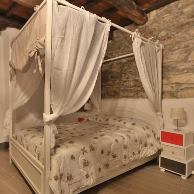Cantina del Pescatore - Estudio - 18