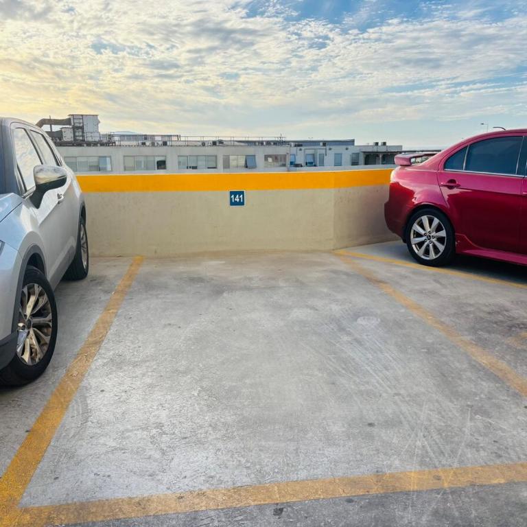 Depto moderno con vista al mar, estacionamiento y cerca aeropuerto - Two-Bedroom Apartment - 16