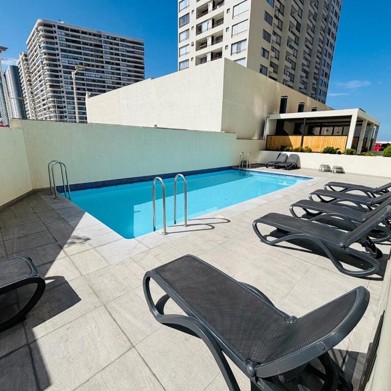 Depto moderno con vista al mar, estacionamiento y cerca aeropuerto - Two-Bedroom Apartment - 17