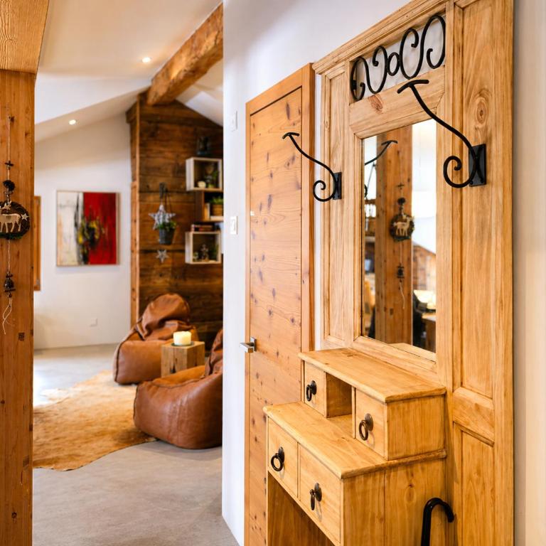Historisches Alpen-Chalet mit Badewanne im Saastal - Apartment mit 1 Schlafzimmer - 9