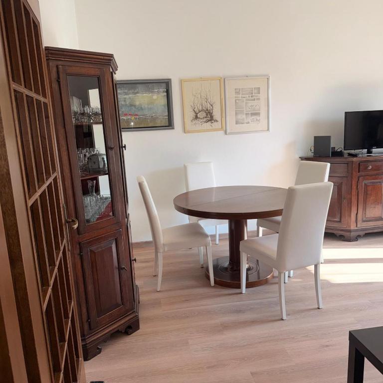 Eva 's flat with large sunny balcony and lagoon view - Appartement 2 Chambres - 4