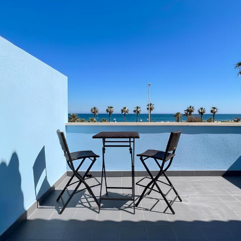 Duplex frente al mar - Almyra Inmobiliaria - Casa de 4 dormitorios - 1