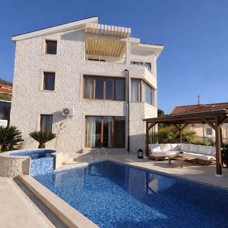 Villa Herceg Novi - Sunny Hill - Villa with Sea View - 1