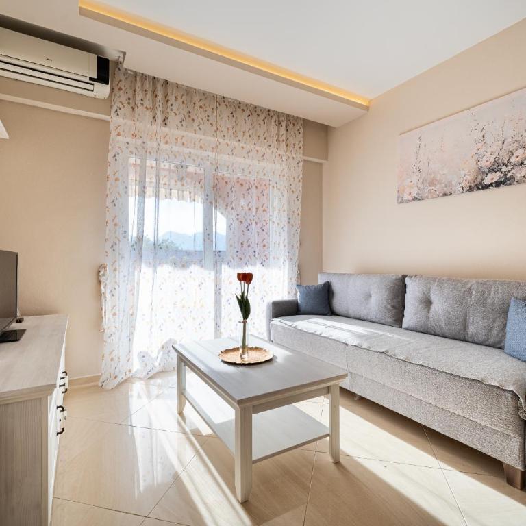 Radonjić Apartments - One-Bedroom Apartment with Balcony and Sea View - 5