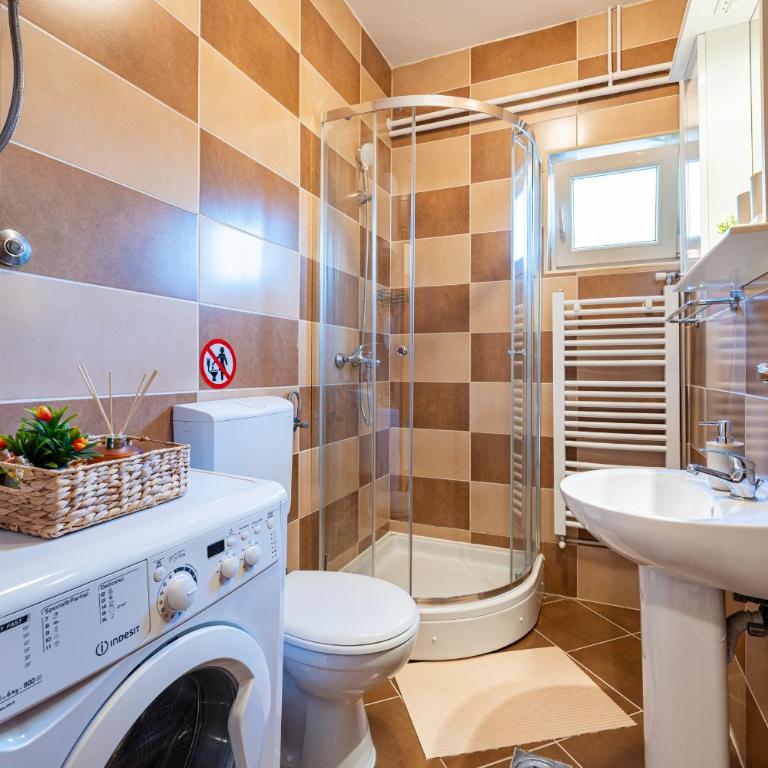 Radonjić Apartments - One-Bedroom Apartment with Sea View and Balcony - 10
