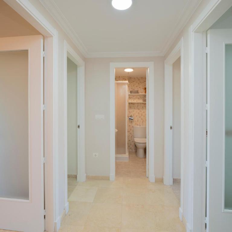 Casares del Sol By Acomodation - Apartamento de 2 dormitorios con vistas al jardín - 17