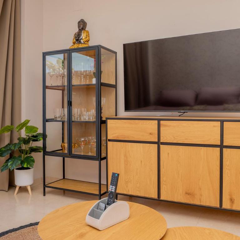 Casares del Sol By Acomodation - Apartamento de 2 dormitorios con vistas al jardín - 12