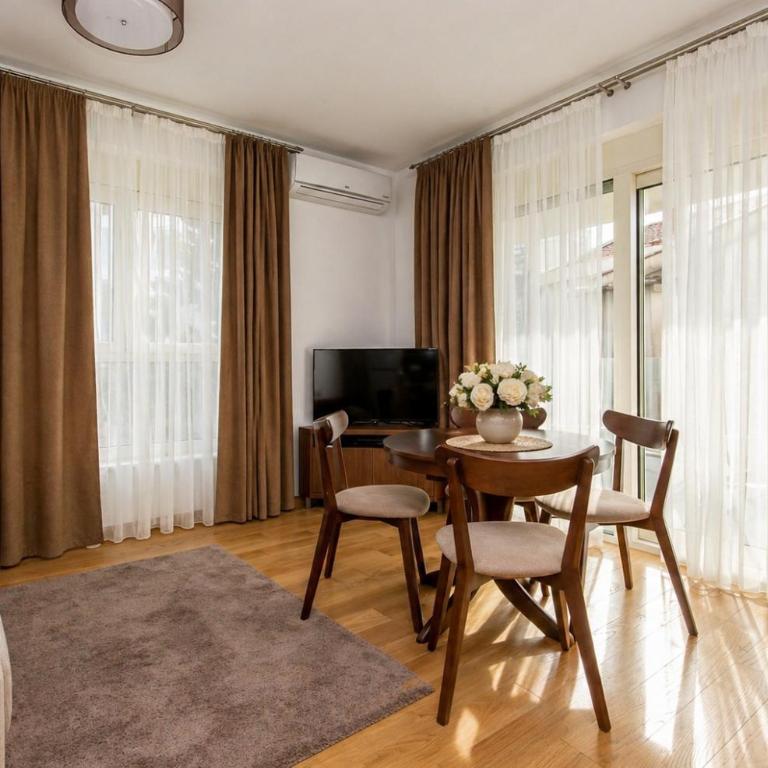 Olivia Residence - One-Bedroom Apartment - 13