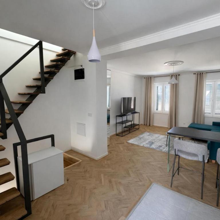 Clock Tower Apartments Duplex Old Town Herceg Novi - One-Bedroom Apartment - 10