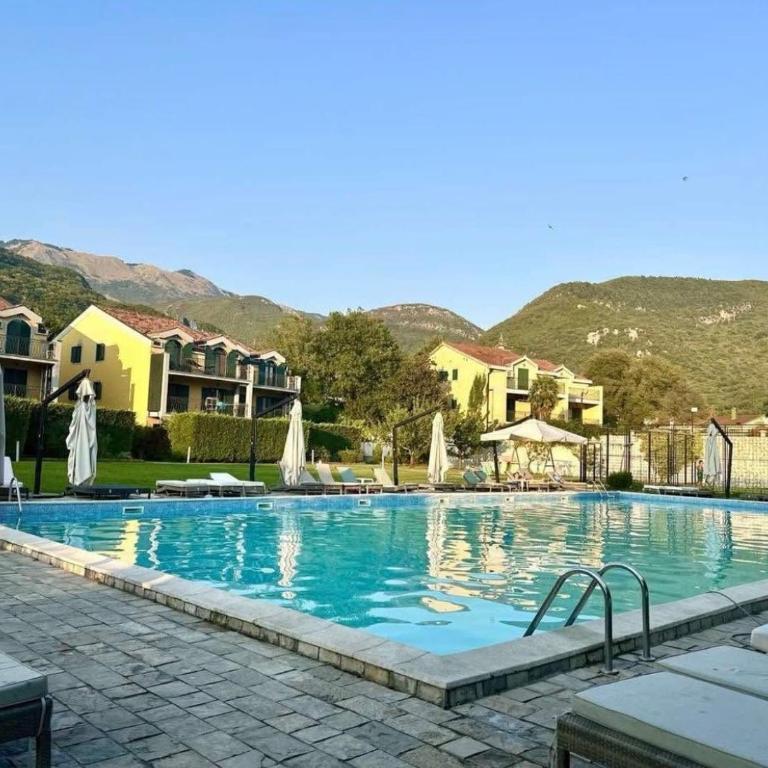 Villa Deluxe for 8 with Large Pool & Terrace - Apartman - 22