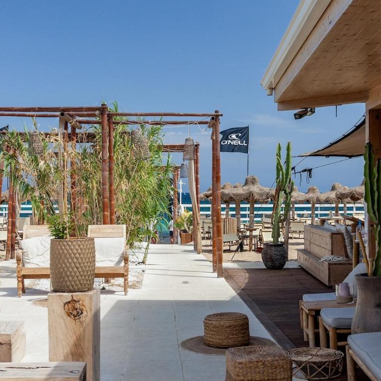 Masseria Donnagnora - Five-Bedroom House - 17