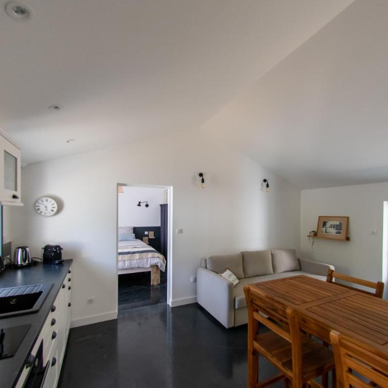 Green Surf Lodge - Villa - 17