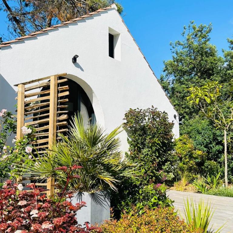 Green Surf Lodge - Villa - 24
