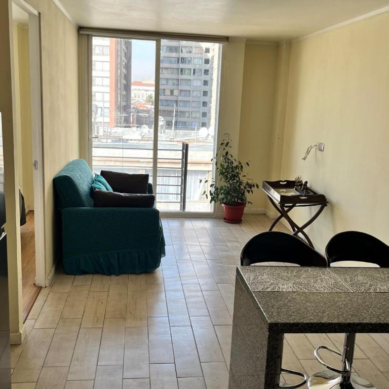 Nice hapartment steps from the central market - One-Bedroom Apartment - 15