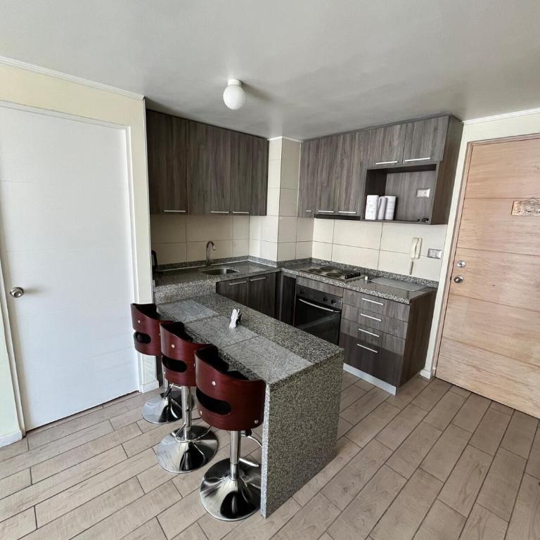 Nice hapartment steps from the central market - One-Bedroom Apartment - 19