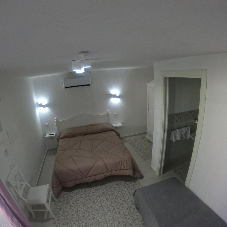 B&B Pepe Rosa Tropea - Basic Triple Room - 3