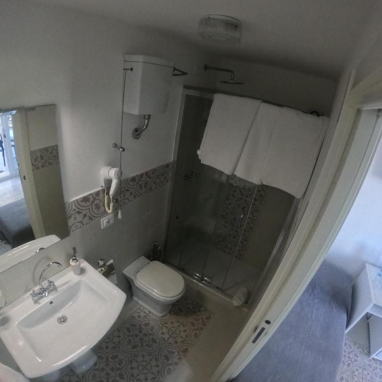 B&B Pepe Rosa Tropea - Basic Triple Room - 7