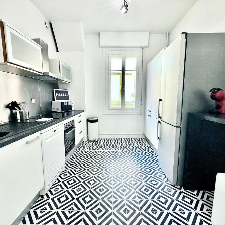 T4 Le Prestigieux - 500m Gare Matabiau - Clim - Appartamento con 3 Camere da Letto - 4