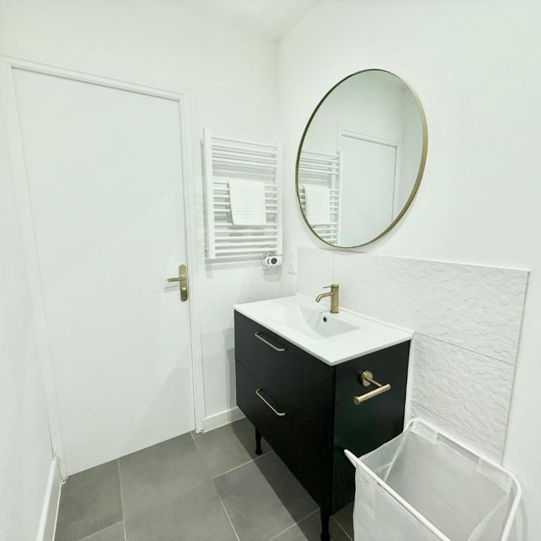 T4 Le Prestigieux - 500m Gare Matabiau - Clim - Appartamento con 3 Camere da Letto - 13