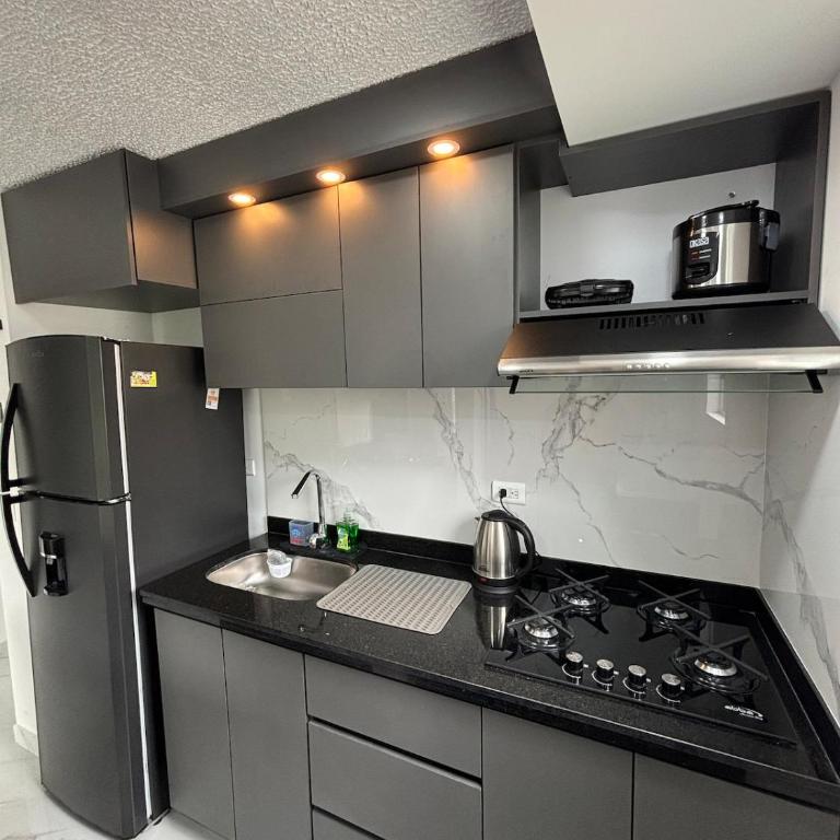 Moderno y central apartamento en Pereira - Two-Bedroom Apartment - 18