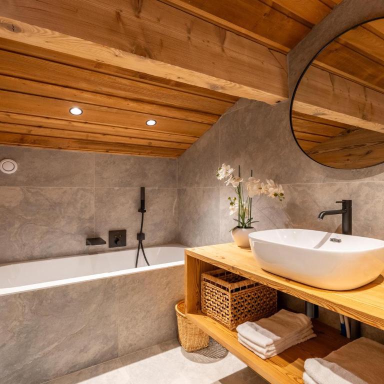 Duplex 4★ à La Clusaz, 9 pers, spa privé, à 210 m des pistes, 4 chambres - FR-1-304-285 - Appartamento - 8
