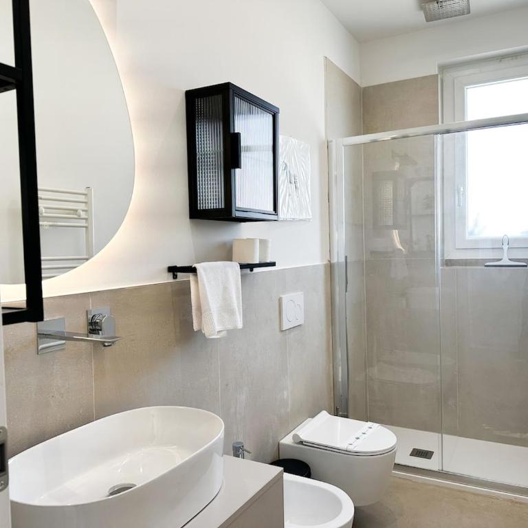 Leopoldo Urban Loft - Balcone - 2 minuti dal Tram - Appartamento con 1 Camera da Letto - 3