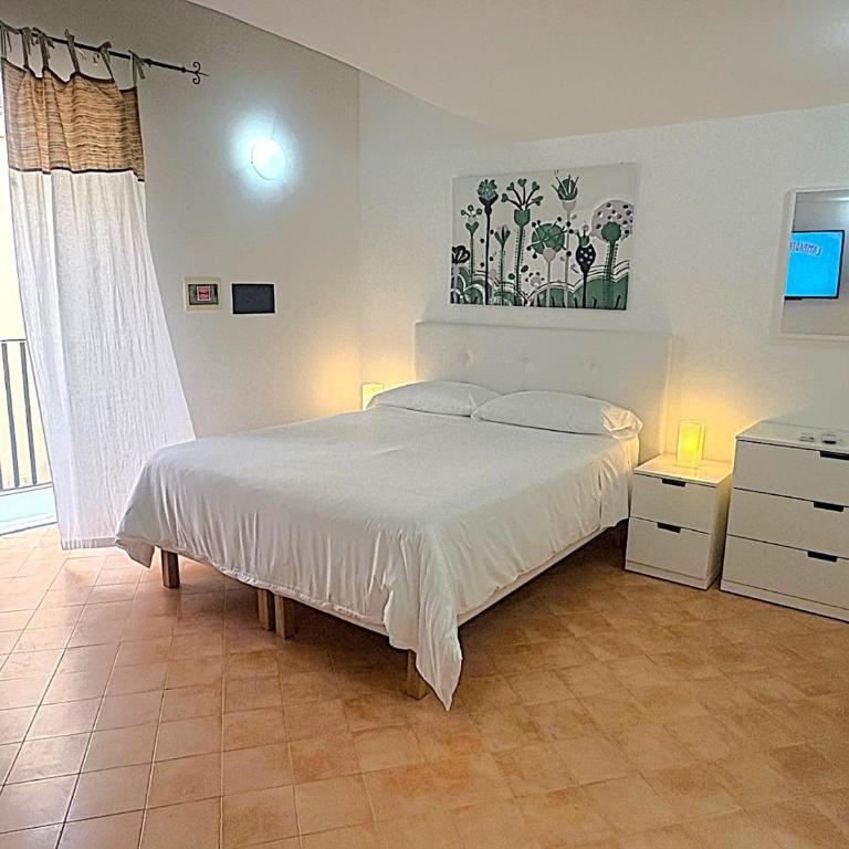 Casa Mafalda B&B - Camera Familiare con Balcone - 4
