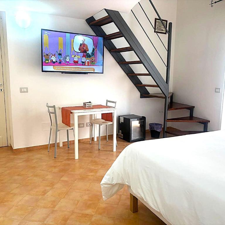 Casa Mafalda B&B - Camera Familiare con Balcone - 5
