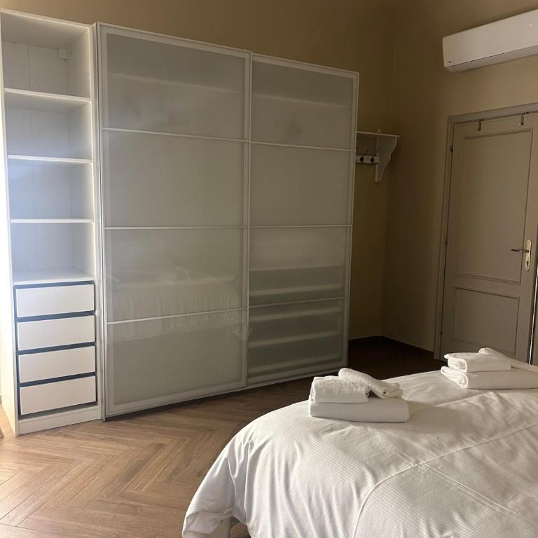Casa Vacanze Boschi - Three-Bedroom Apartment - 4