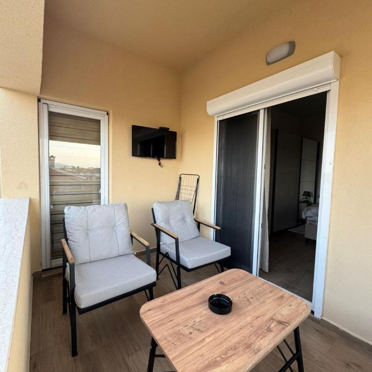 House 23 B1 - Two-Bedroom Apartment - 18