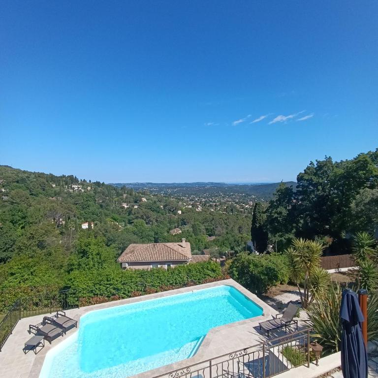 Luxury Villa and Panoramic View in Spéracèdes - Villa - 6
